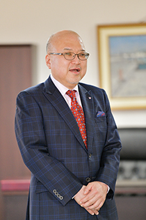 荒井 与志久さん